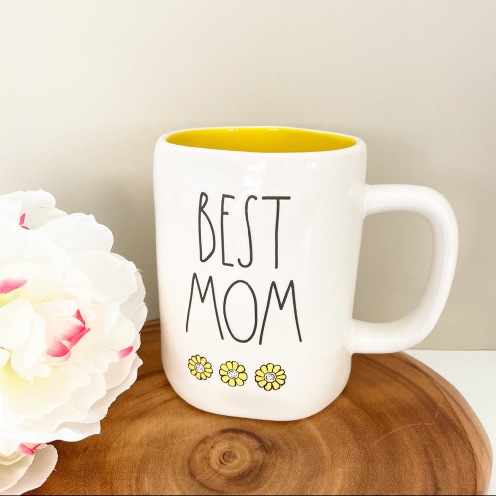 Rae Dunn mug